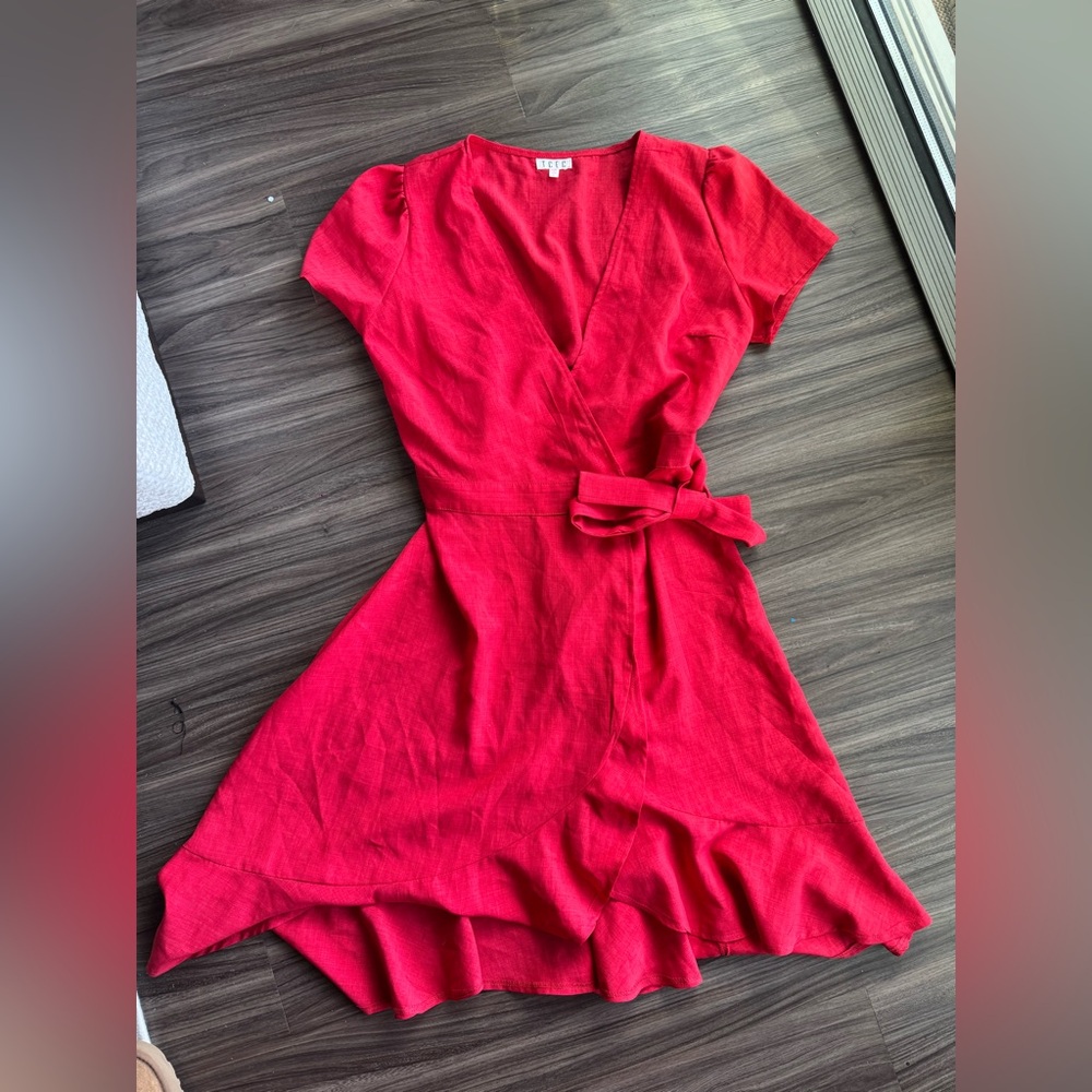 TCEC Red Wrap Dress | Size Large | Worn Once | Flowy Ruffle Hem